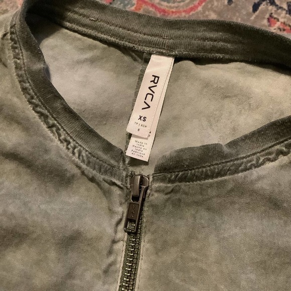 RVCA Distressed Green Zip Romper XS - Picture 4 of 4